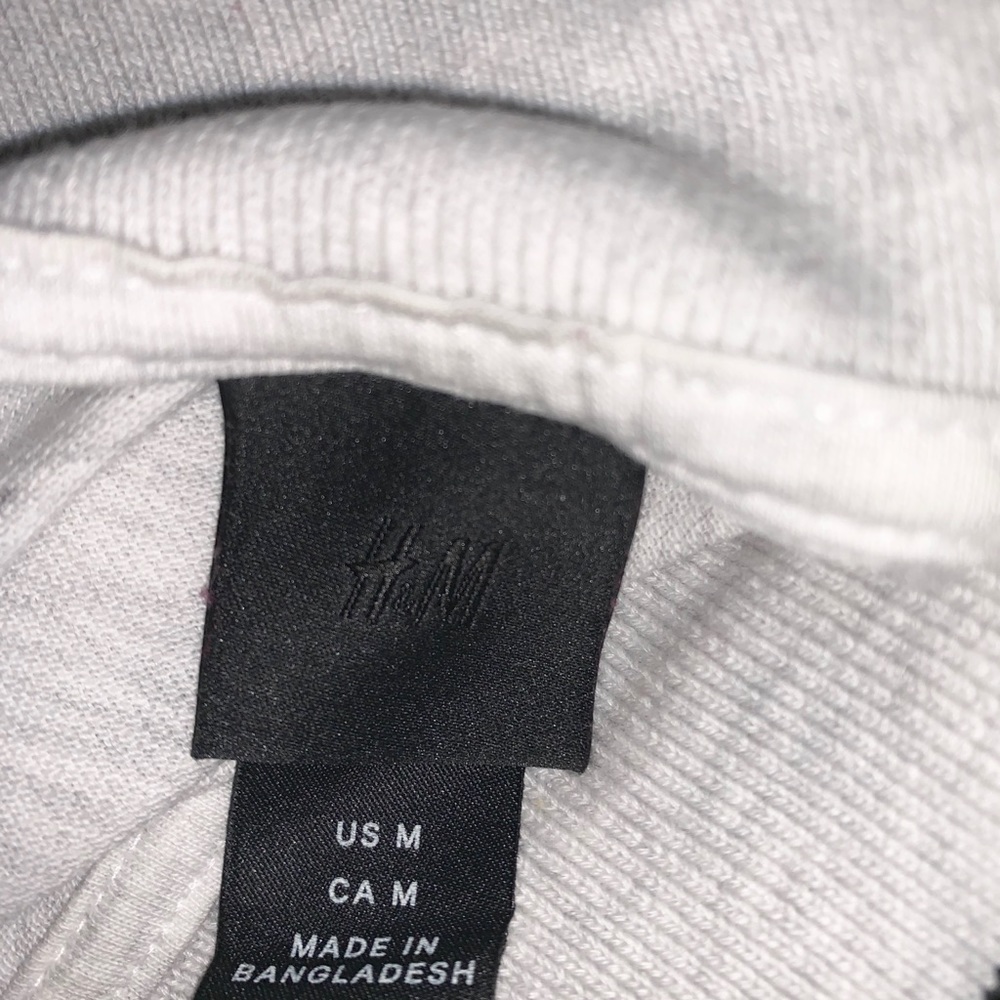 NYC logo H&M Short-Sleeved Polo Shirt - Picture 6 of 6